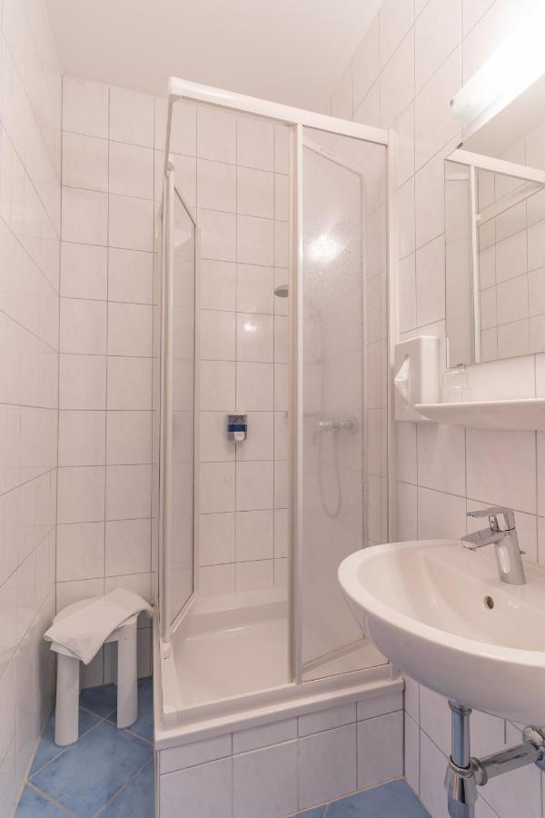 Hotel Kindler 2,0 Self-Check-In Leoben  Exterior foto